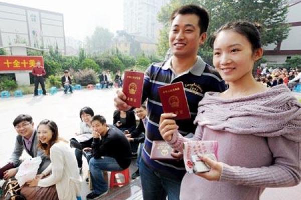 2025年领结婚证的好日子有哪些 2025年领结婚证的好日子有哪些