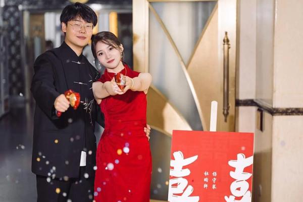 8月适合订婚的日子 8月适合订婚的日子