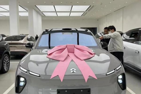 四月哪天提车 四月哪天提车