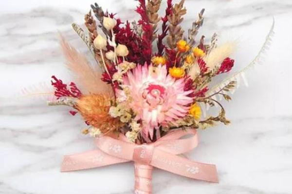 2021年属龙适合结婚的日子 2021年属龙适合结婚的日子